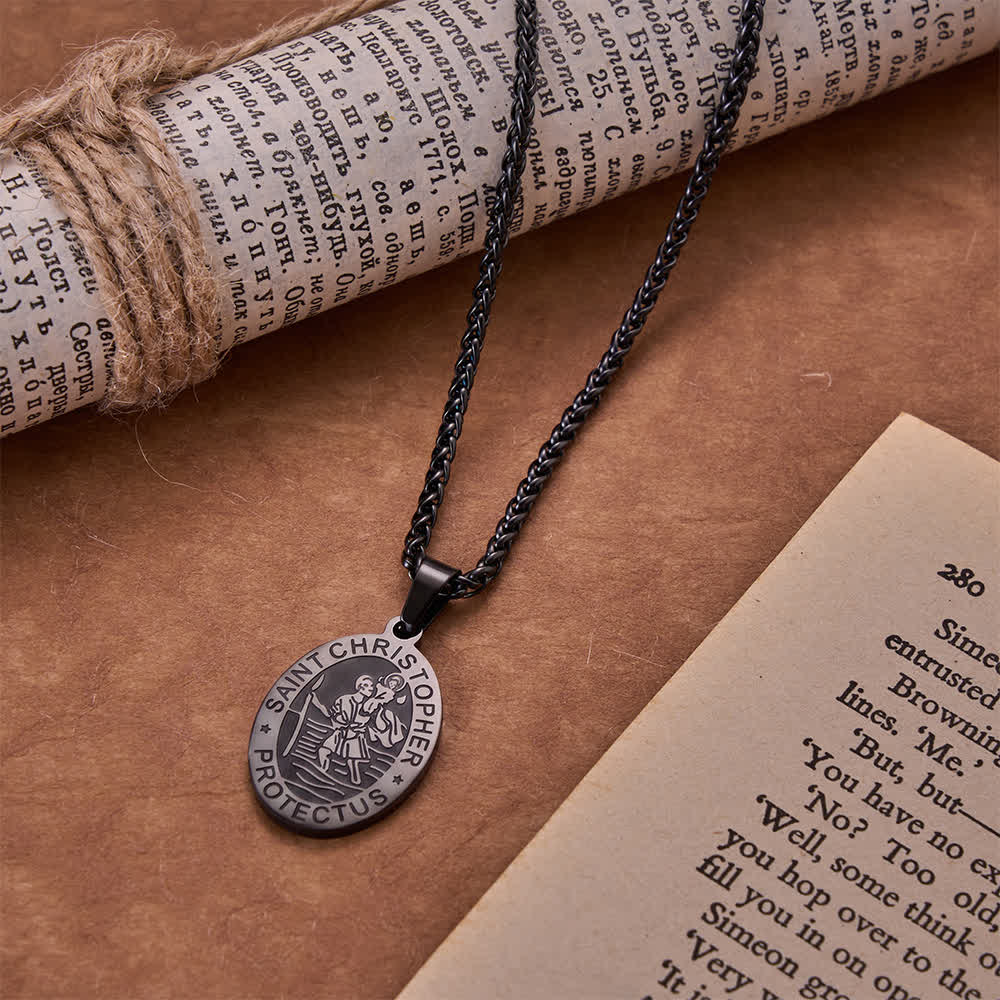 Christianartworkshop Ovale Halskette mit gravierter St.-Christophorus-Medaille und Weizenkette: Zeitloses Symbol sanfter himmlischer Fürsorge - Schwarz - image 5
