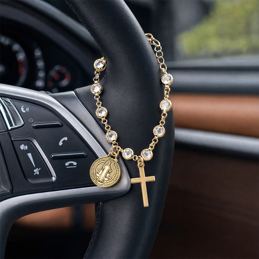 Christianartworkshop Tragbarer Rosenkranz fürs Handgelenk mit St.-Benedikt-Anhänger: Gefäß unerschütterlichen, gesegneten Schutzes - Golden - image 7