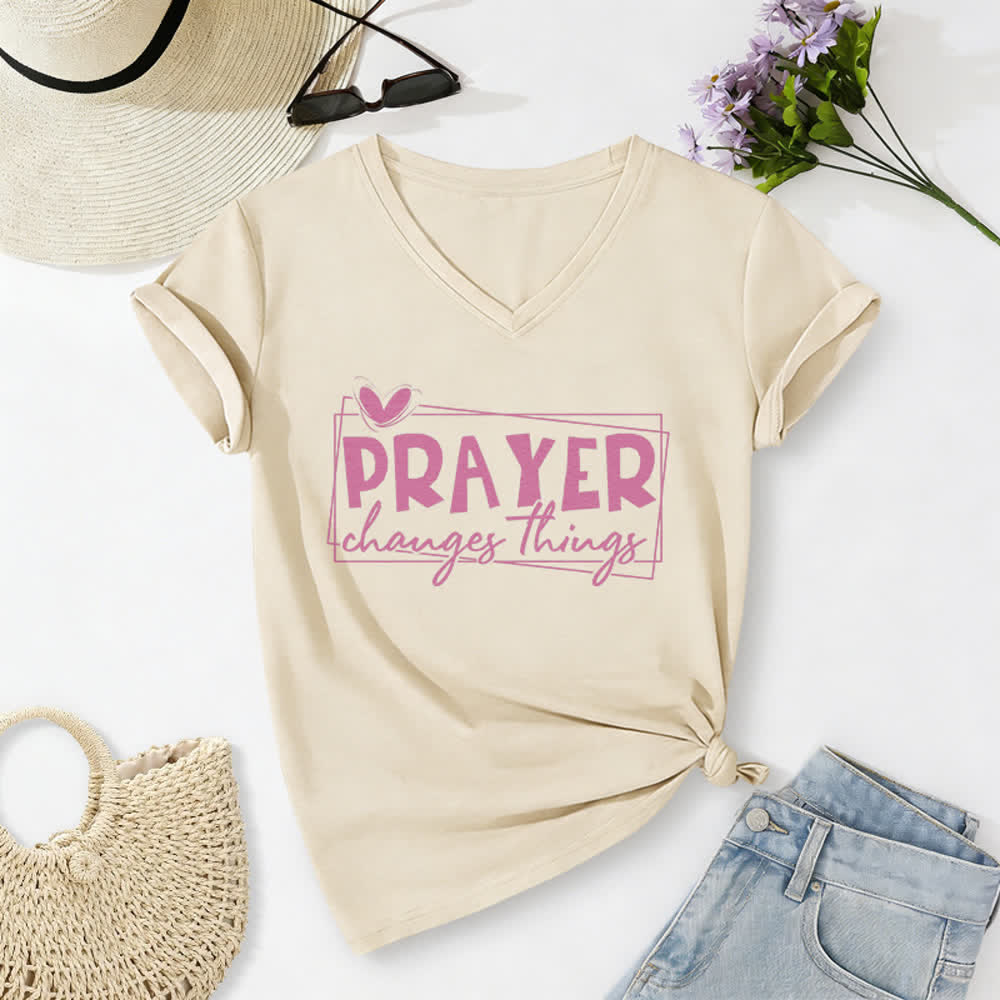 Christianartworkshop Lässiges T-Shirt mit V-Ausschnitt und Herzmotiv „Gebet verändert Dinge“ - Beige - 2XL - image 2