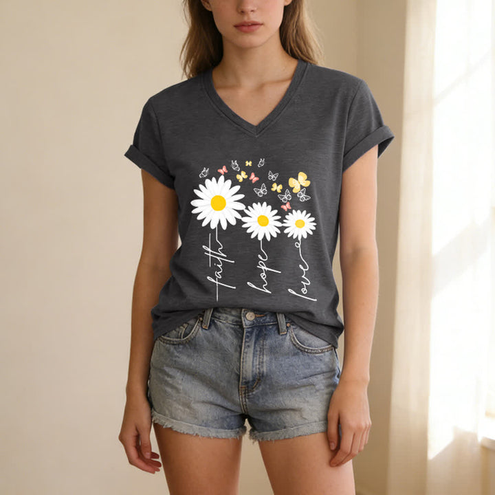 Christianartworkshop Lässiges T-Shirt mit V-Ausschnitt und Blumenmuster: Glaube, Hoffnung, Liebe, Gänseblümchen, Schmetterling - image 7