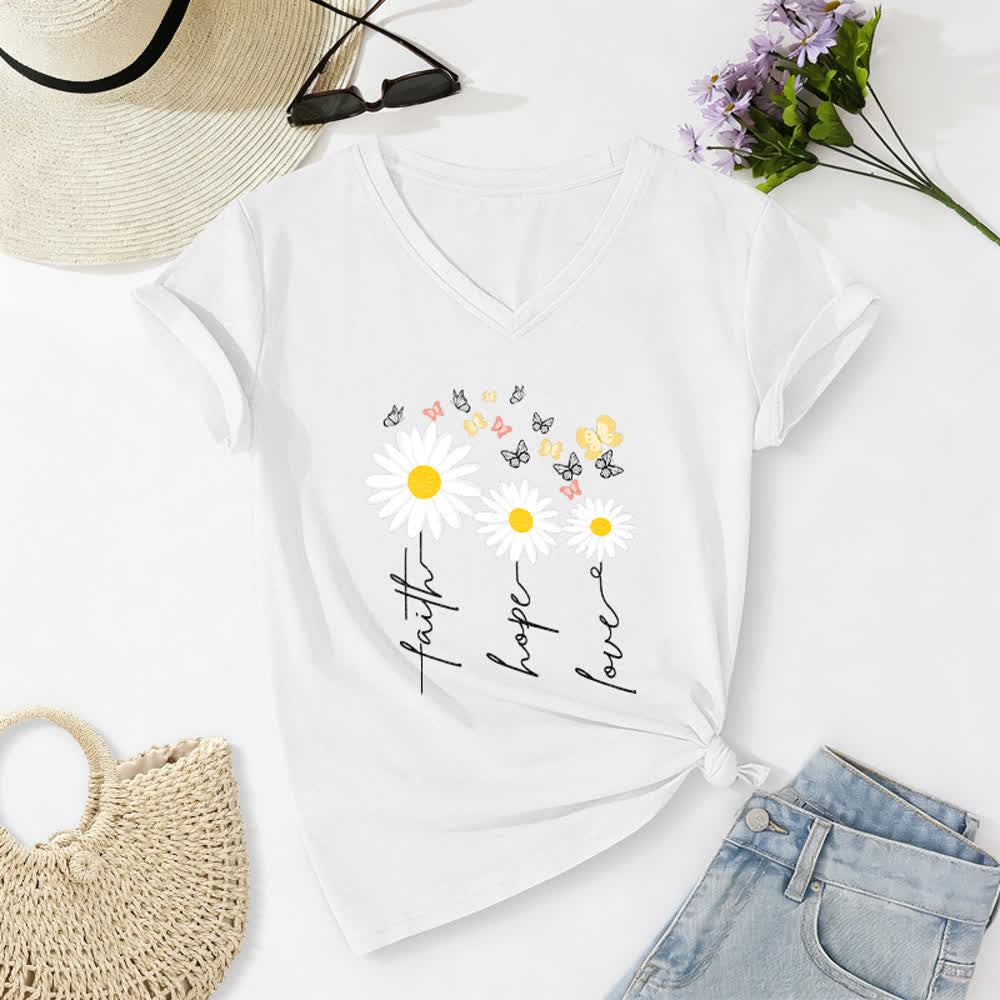 Christianartworkshop Lässiges T-Shirt mit V-Ausschnitt und Blumenmuster: Glaube, Hoffnung, Liebe, Gänseblümchen, Schmetterling - Weiß - 2XL - image 4