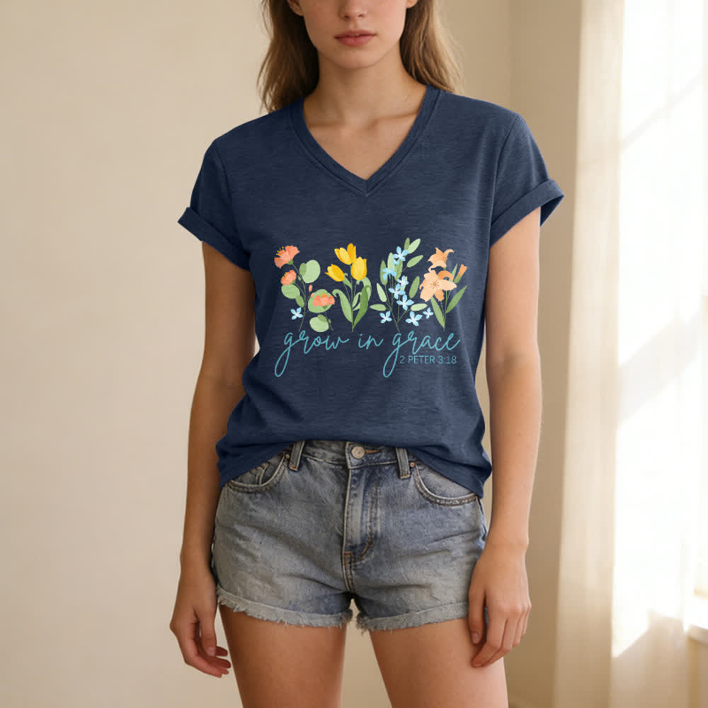 Christianartworkshop Wachse in der Gnade 2 Petrus 3:18 Lässiges T-Shirt mit Blumen- und Buchstabenprint und V-Ausschnitt - image 1