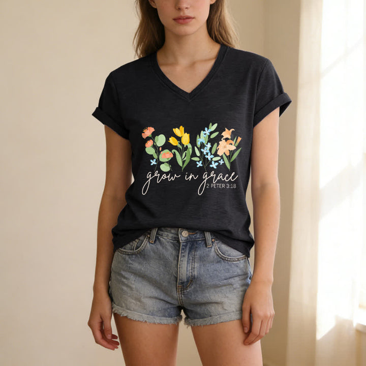 Christianartworkshop Wachse in der Gnade 2 Petrus 3:18 Lässiges T-Shirt mit Blumen- und Buchstabenprint und V-Ausschnitt - image 13
