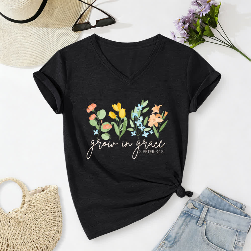 Christianartworkshop Wachse in der Gnade 2 Petrus 3:18 Lässiges T-Shirt mit Blumen- und Buchstabenprint und V-Ausschnitt - Schwarz - 2XL - image 12