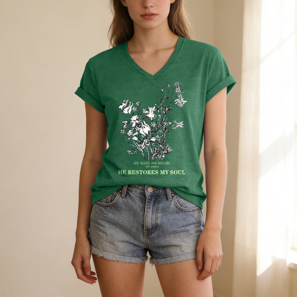 Christianartworkshop Er erquickt meine Seele – Beiges T-Shirt mit Blumenmuster und V-Ausschnitt - image 11