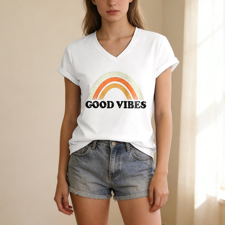 Christianartworkshop Good Vibes Retro Rainbow Heather Damen-T-Shirt mit V-Ausschnitt - image 5