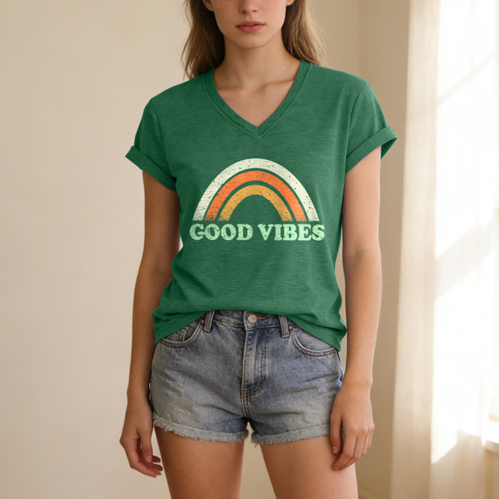 Christianartworkshop Good Vibes Retro Rainbow Heather Damen-T-Shirt mit V-Ausschnitt - image 13