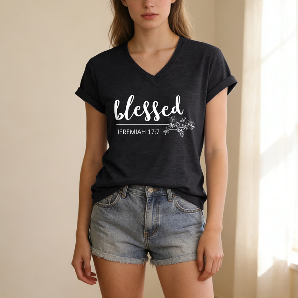 Christianartworkshop Gesegneter Jeremia 17:7 Blumenmuster Marineblaues Damen-T-Shirt mit V-Ausschnitt - image 13