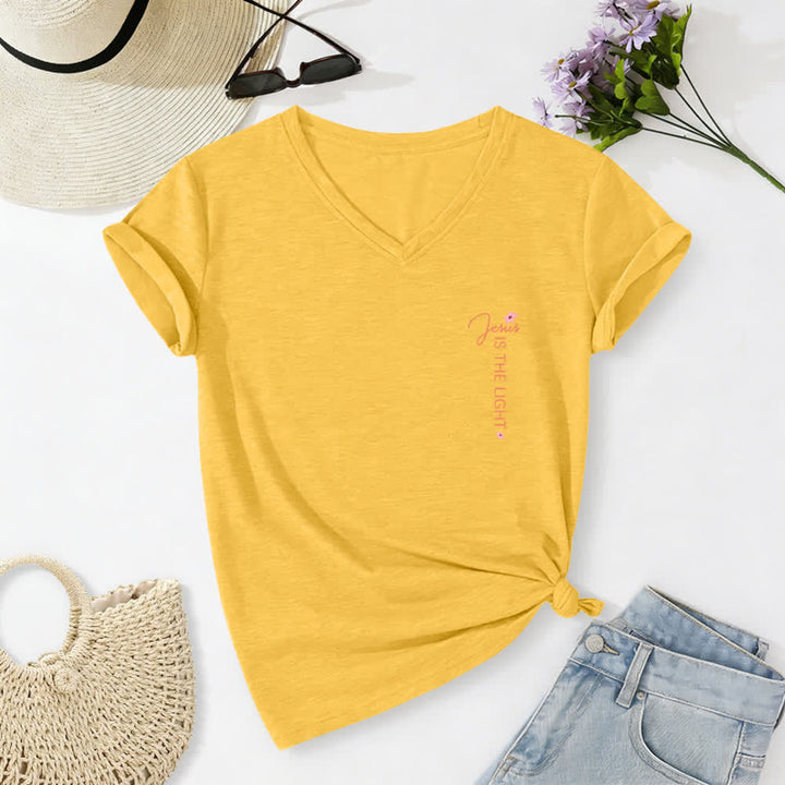 Christianartworkshop Doppelseitiges T-Shirt mit Blumenmuster und V-Ausschnitt: „Jesus ist das Licht – Wandelt im Glauben, nicht im Sehen“. - image 49
