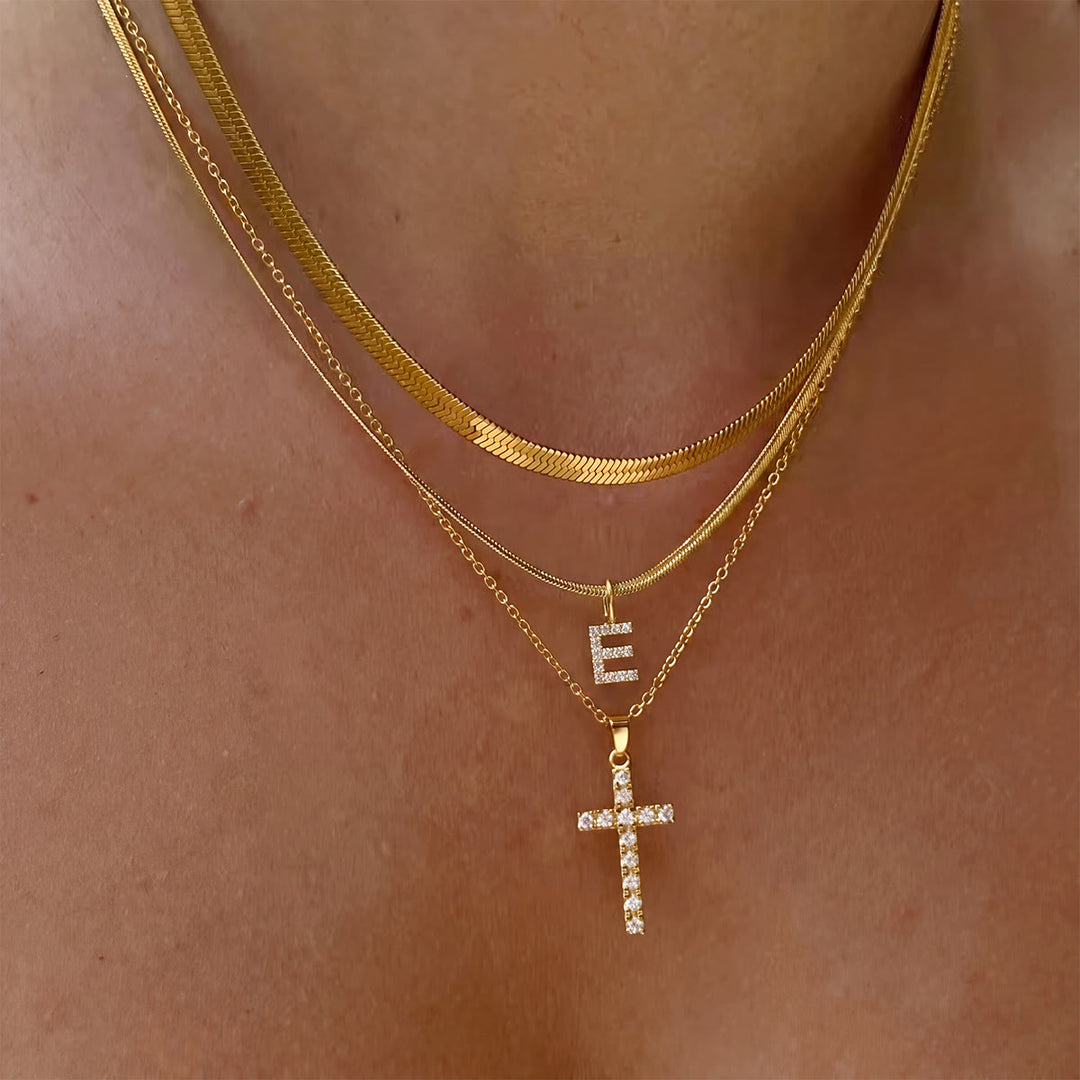 Christianartworkshop Funkelnde, mehrlagige Kristall-Kreuzkette mit Initialen: Ein Zeichen persönlicher himmlischer Gnade - E - image 6