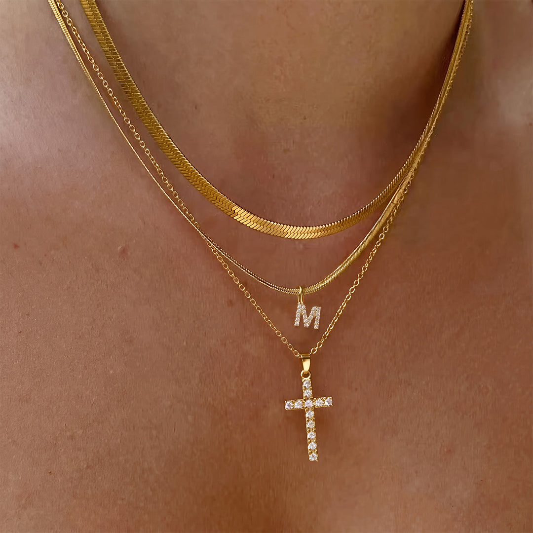 Christianartworkshop Funkelnde, mehrlagige Kristall-Kreuzkette mit Initialen: Ein Zeichen persönlicher himmlischer Gnade - M - image 14