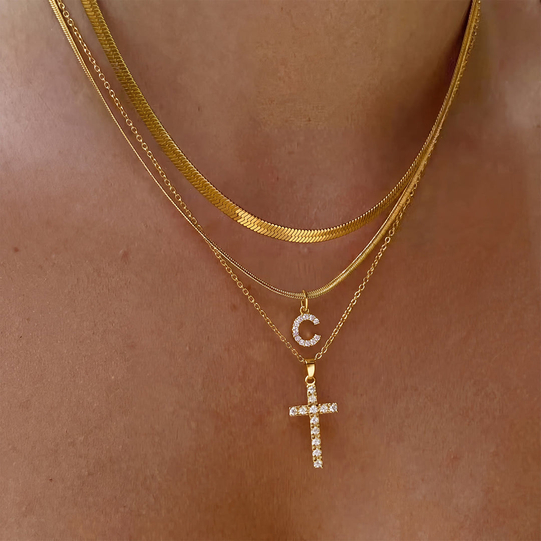 Christianartworkshop Funkelnde, mehrlagige Kristall-Kreuzkette mit Initialen: Ein Zeichen persönlicher himmlischer Gnade - C - image 4
