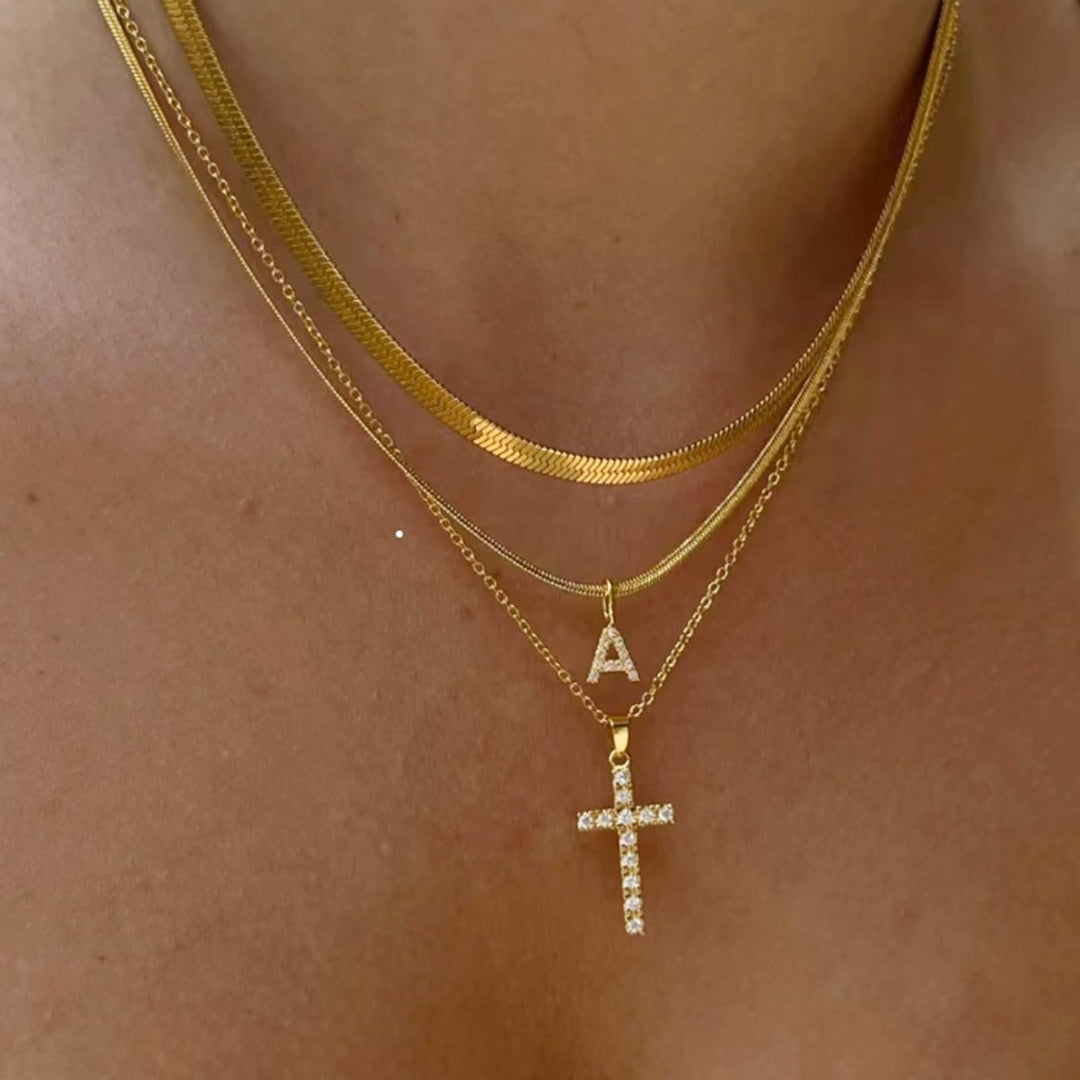 Christianartworkshop Funkelnde, mehrlagige Kristall-Kreuzkette mit Initialen: Ein Zeichen persönlicher himmlischer Gnade - A - image 0