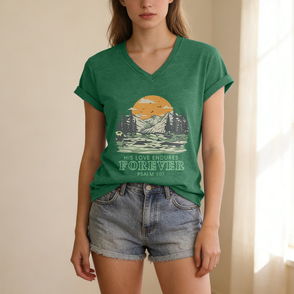 Christianartworkshop Seine Liebe währet ewig – Psalm 107 – Berglandschaft-Print – Lässiges V-Ausschnitt-T-Shirt - image 11