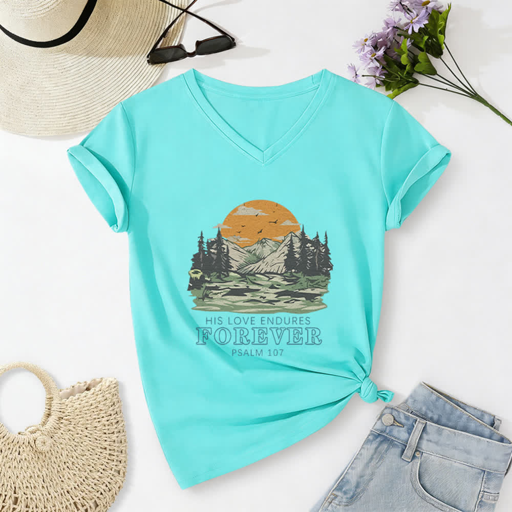 Christianartworkshop Seine Liebe währet ewig – Psalm 107 – Berglandschaft-Print – Lässiges V-Ausschnitt-T-Shirt - Himmelblau - 2XL - image 20