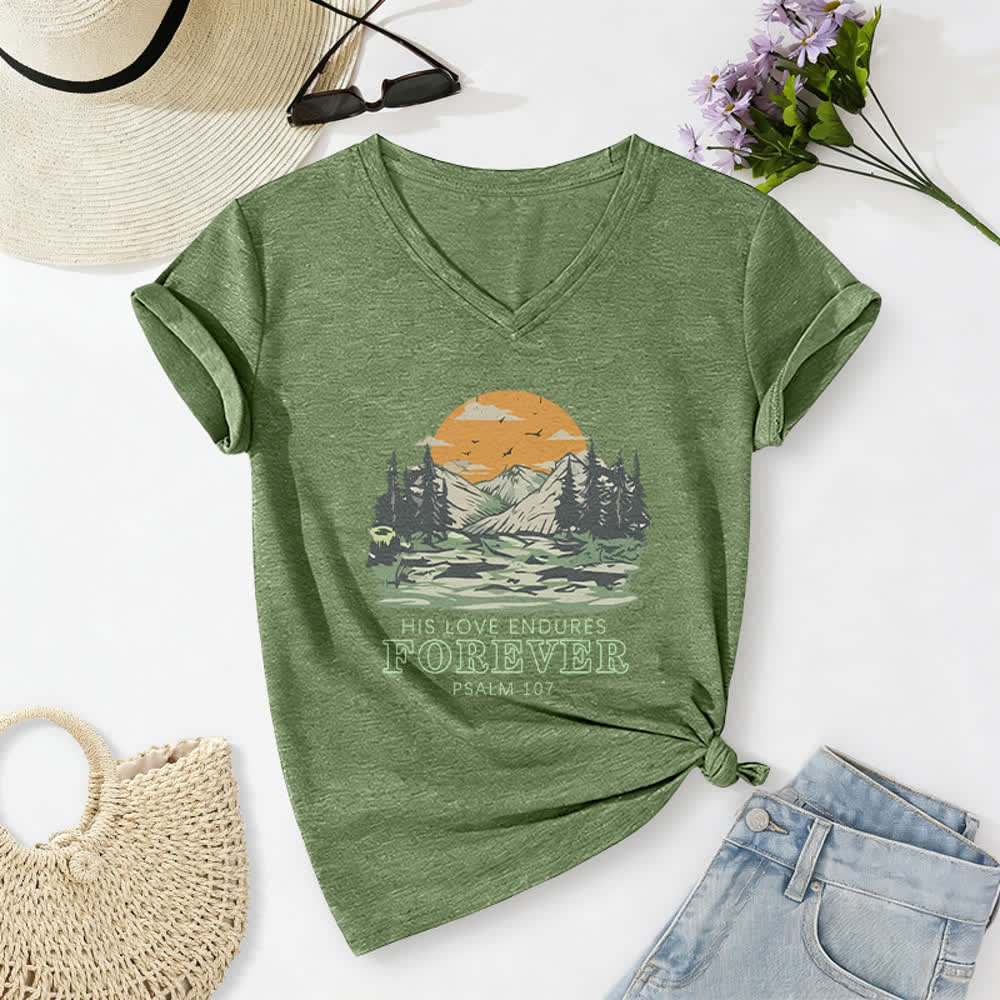 Christianartworkshop Seine Liebe währet ewig – Psalm 107 – Berglandschaft-Print – Lässiges V-Ausschnitt-T-Shirt - Olivgrün - 2XL - image 6