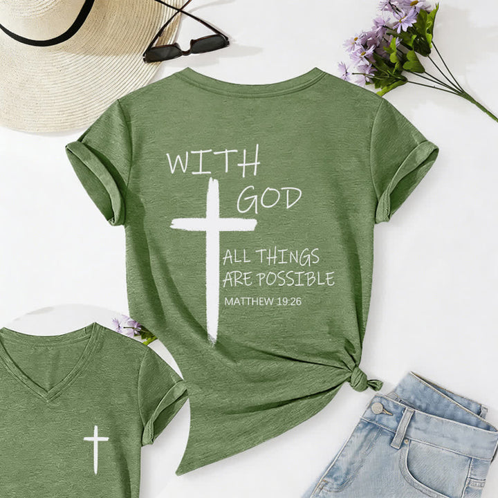Christianartworkshop Doppelseitiges Kreuz – „Mit Gott ist alles möglich“ (Matthäus 19,26) – Lässiges T-Shirt mit V-Ausschnitt und Buchstabenprint - Olivgrün - 2XL - image 20