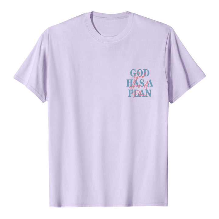 Christianartworkshop Gott hat einen Plan – Klassisches T-Shirt mit doppelseitigem Buchstabendruck - image 26