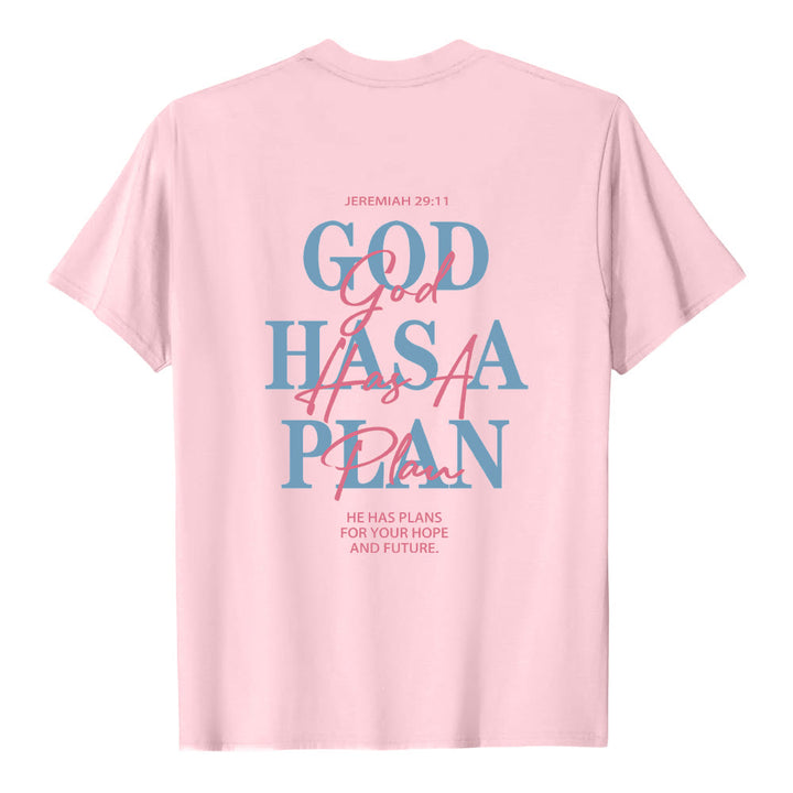 Christianartworkshop Gott hat einen Plan – Klassisches T-Shirt mit doppelseitigem Buchstabendruck - image 1