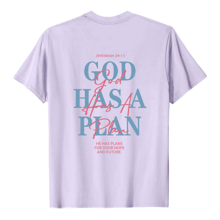 Christianartworkshop Gott hat einen Plan – Klassisches T-Shirt mit doppelseitigem Buchstabendruck - image 25
