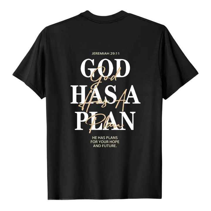 Christianartworkshop Gott hat einen Plan – Klassisches T-Shirt mit doppelseitigem Buchstabendruck - image 19