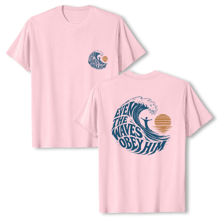 Christianartworkshop Sogar die Wellen gehorchen ihm – Klassisches T-Shirt mit doppelseitigem Wellenmotiv - Rosa - 2XL - image 6