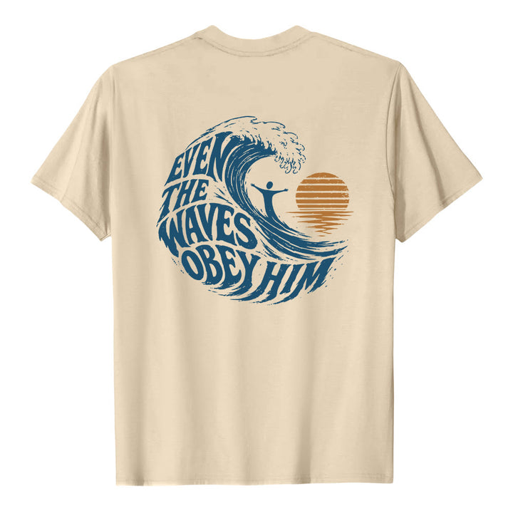 Christianartworkshop Sogar die Wellen gehorchen ihm – Klassisches T-Shirt mit doppelseitigem Wellenmotiv - image 13