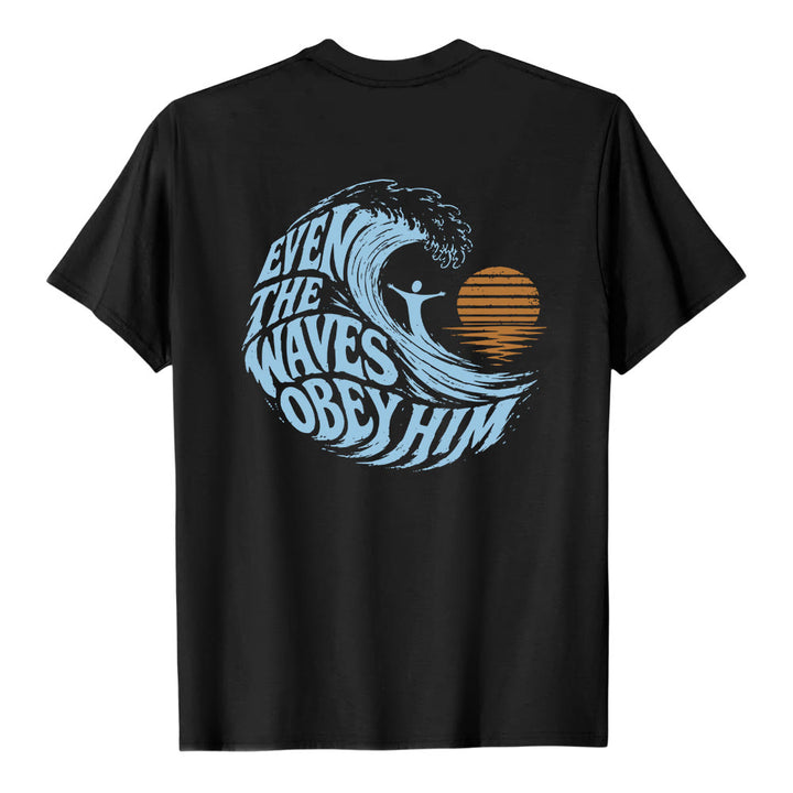 Christianartworkshop Sogar die Wellen gehorchen ihm – Klassisches T-Shirt mit doppelseitigem Wellenmotiv - image 19