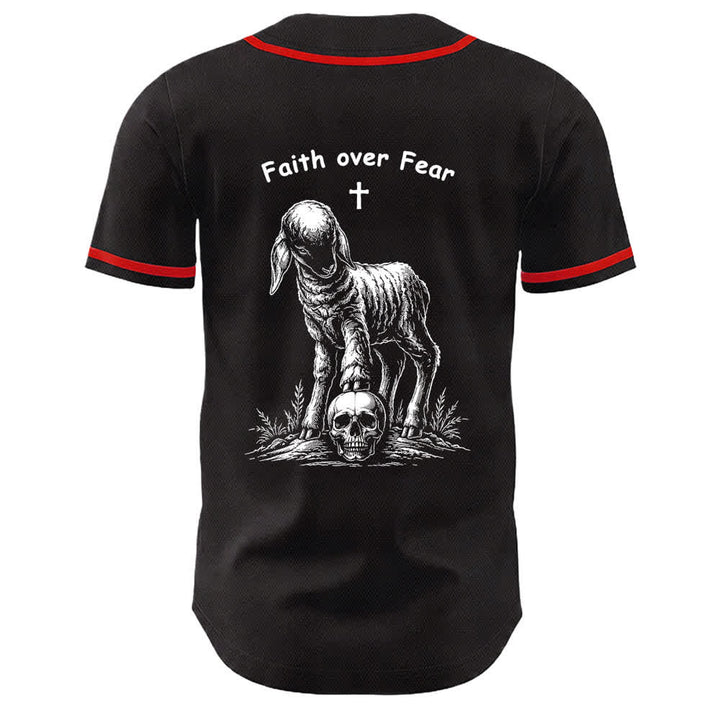 Christianartworkshop Glaube statt Angst – Unisex-Baseballtrikot mit Lamm-Kreuz-Totenkopf-Motiv - image 4