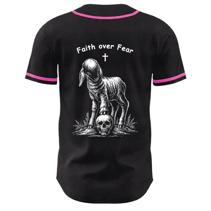 Christianartworkshop Glaube statt Angst – Unisex-Baseballtrikot mit Lamm-Kreuz-Totenkopf-Motiv - image 7