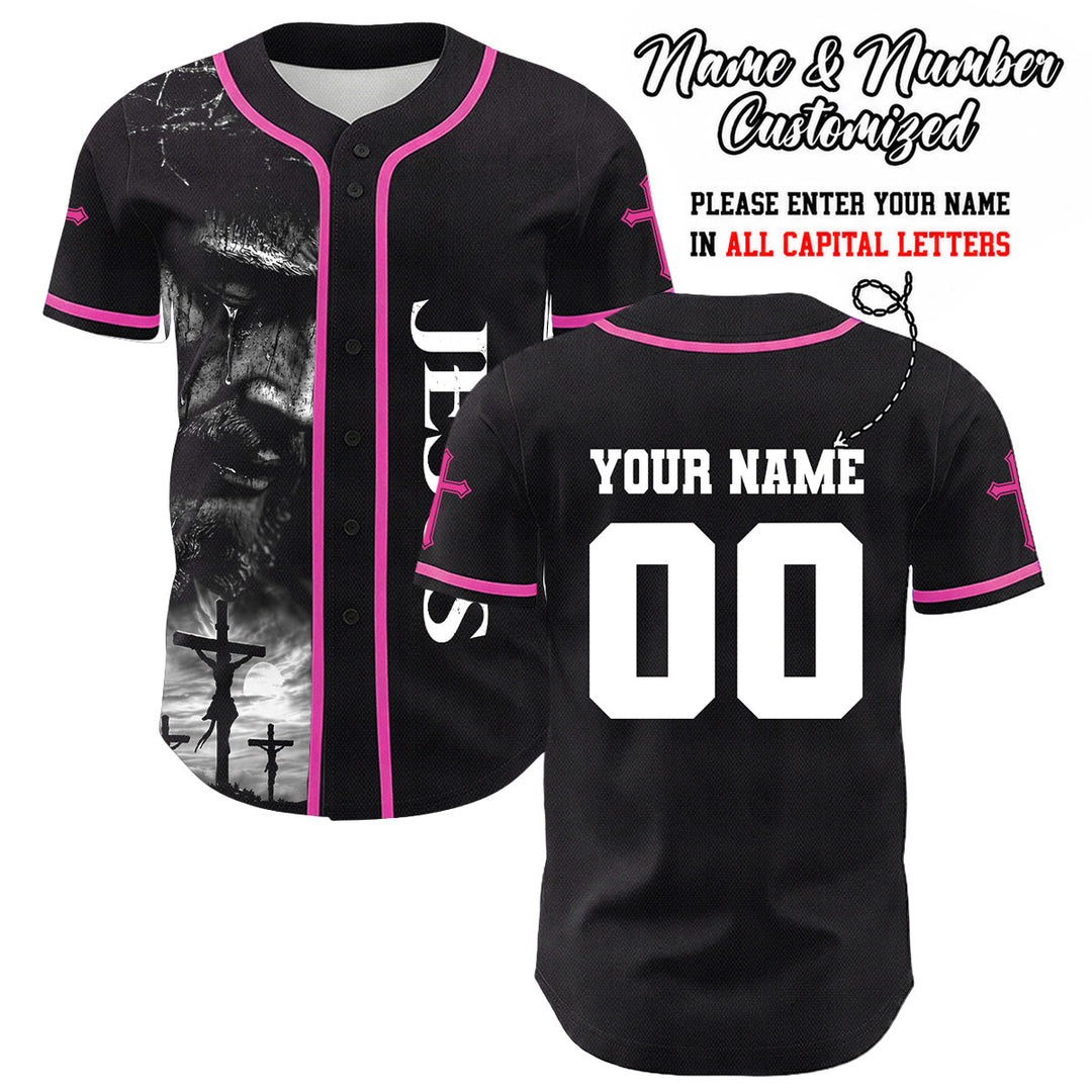 Christianartworkshop Jesus Kreuzigung Benutzerdefinierter Name Nummer Kreuz Ärmel Unisex Baseballtrikot - Rosa - 5XL - image 16