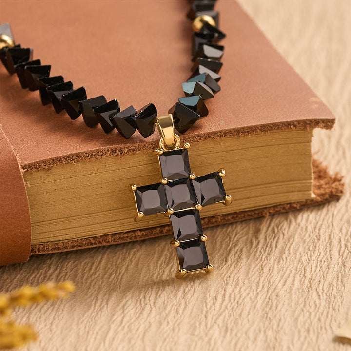 Christianartworkshop Armband mit facettiertem Kristallperlenkreuz: Symbol funkelnden himmlischen Segens - image 16