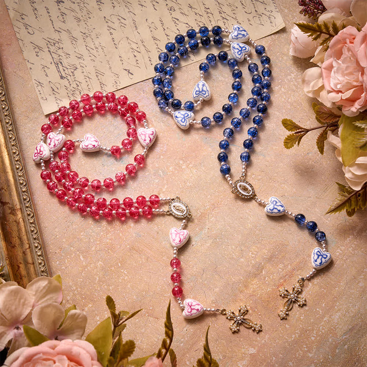 Christianartworkshop Rosa Rosenkranz aus Crackle-Glas mit Keramikherz-Schleifenperlen und Marienmedaille - image 3