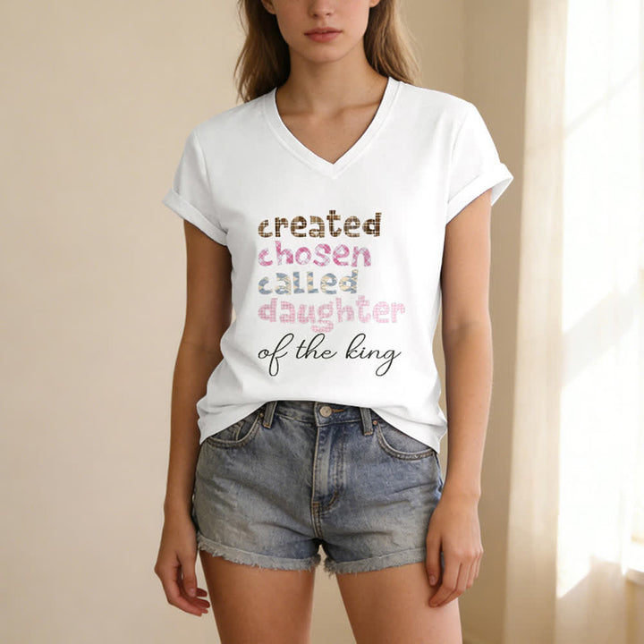 Christianartworkshop Damen-T-Shirt mit V-Ausschnitt und Aufdruck „Chosen Daughter“ in Heather Charcoal - image 3