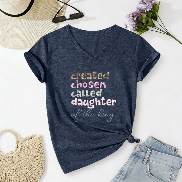 Christianartworkshop Damen-T-Shirt mit V-Ausschnitt und Aufdruck „Chosen Daughter“ in Heather Charcoal - Marineblau - 2XL - image 6