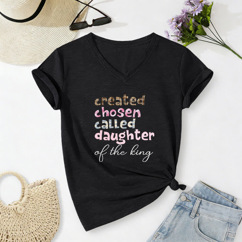 Christianartworkshop Damen-T-Shirt mit V-Ausschnitt und Aufdruck „Chosen Daughter“ in Heather Charcoal - Schwarz - 2XL - image 12