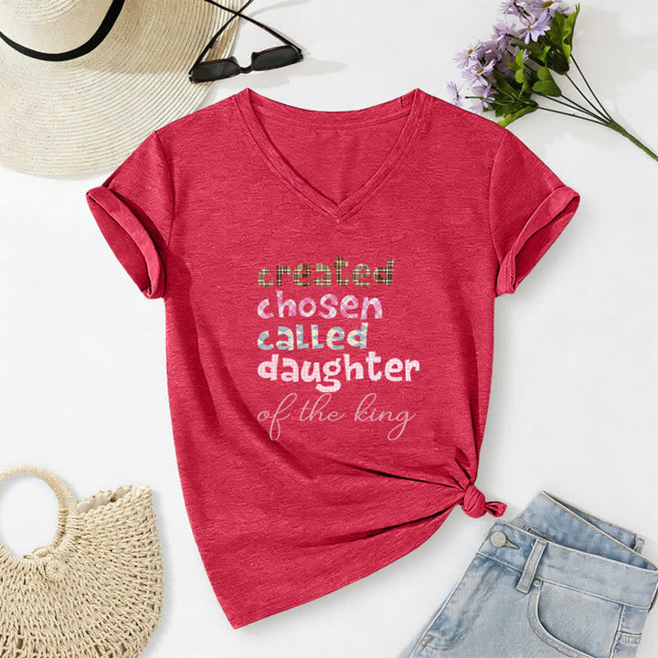 Christianartworkshop Damen-T-Shirt mit V-Ausschnitt und Aufdruck „Chosen Daughter“ in Heather Charcoal - Rot - 2XL - image 22