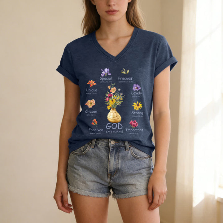 Christianartworkshop Gott sagt, du bist ein lässiges Damen-T-Shirt mit floralem Grafikprint und V-Ausschnitt - image 1