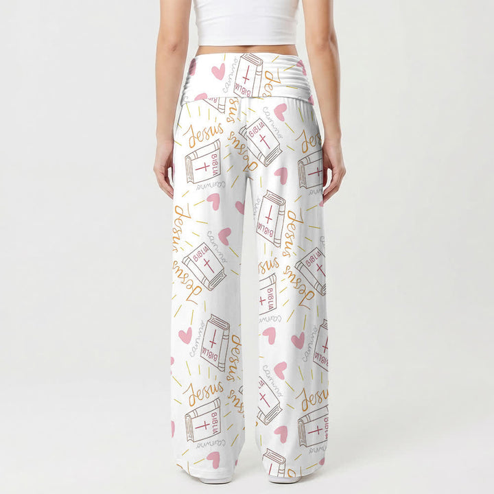 Christianartworkshop Loungehose mit weitem Bein und Jesus-Schriftzug und Herzmuster - image 2