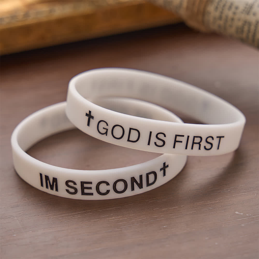 Christianartworkshop Leuchtendes Silikonarmband mit Kreuz und inspirierender Inschrift: Symbol demütiger, heiliger Hingabe - image 1