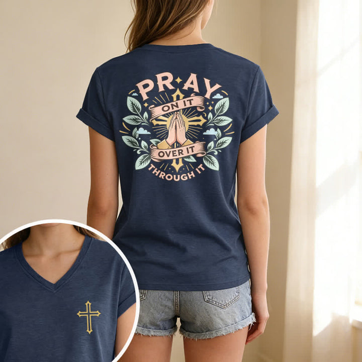 Christianartworkshop Pray On It Damen-T-Shirt mit seitlich geknoteten, hochgekrempelten Ärmeln und V-Ausschnitt - image 39