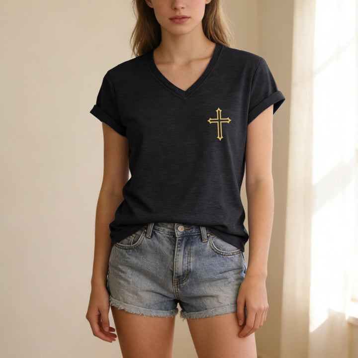 Christianartworkshop Pray On It Damen-T-Shirt mit seitlich geknoteten, hochgekrempelten Ärmeln und V-Ausschnitt - image 5