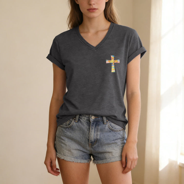 Christianartworkshop Grace Cross Damen-T-Shirt mit gerollten Ärmeln und Knotensaum, V-Ausschnitt - image 17