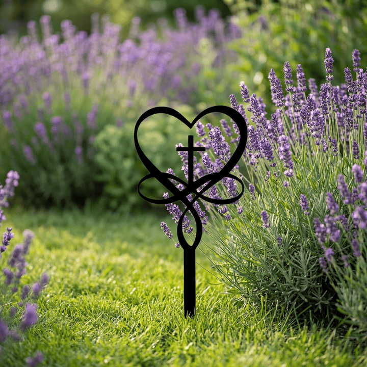 Christianartworkshop Gedenkpfahl aus Metall mit verschlungenen Herzen und Kreuz: Symbol ungebrochener himmlischer Hingabe - image 0