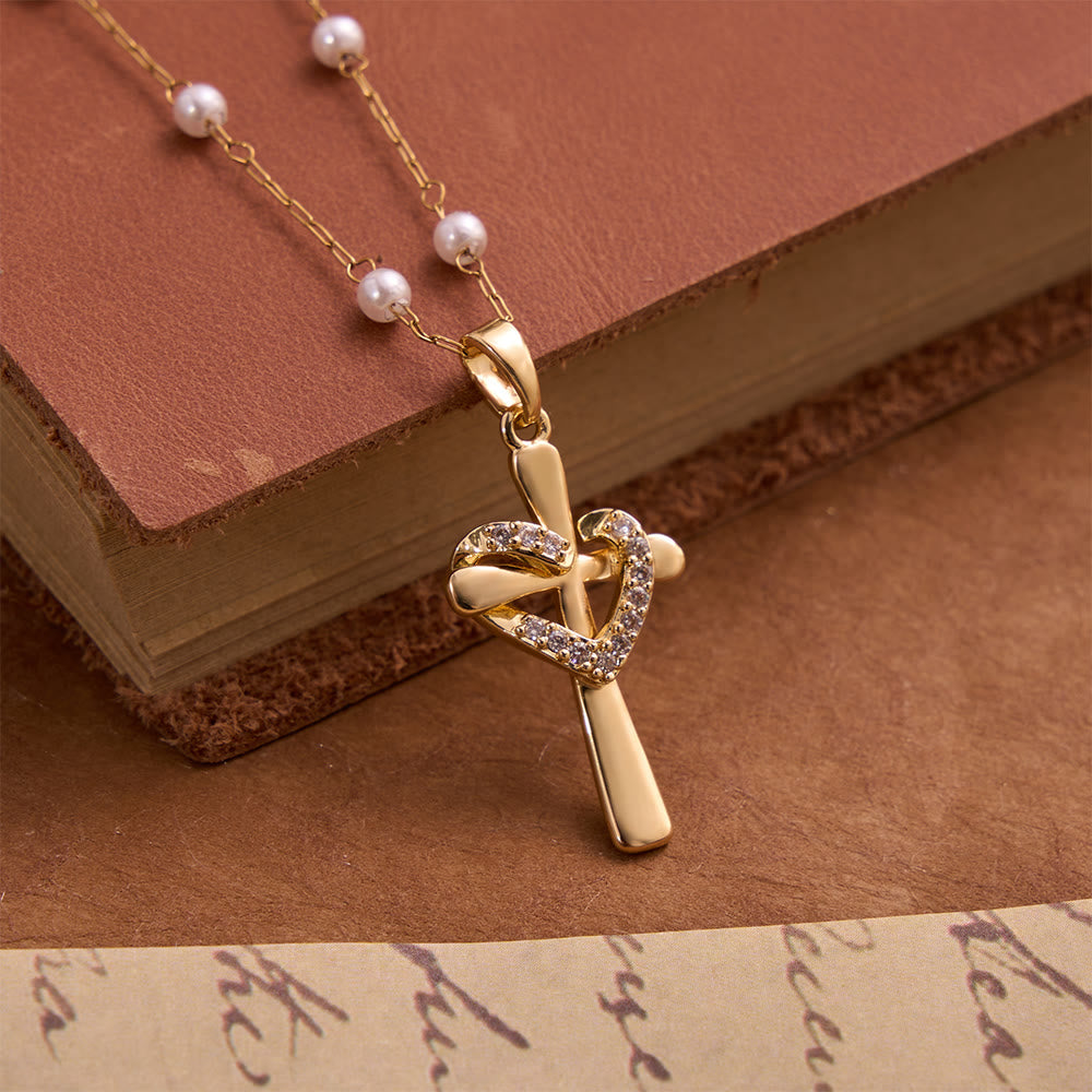 Christianartworkshop Perlenkette mit Pavé-Herz und umwickeltem Kreuz: Symbol himmlischer Zuneigung von ganzem Herzen - Kreuzen - image 0