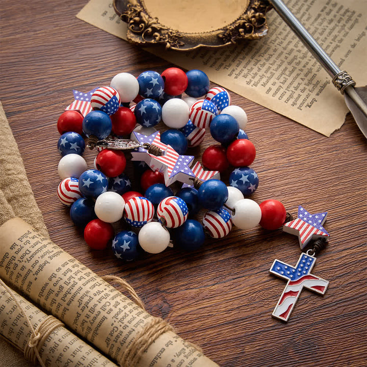 Christianartworkshop Zweifach gestalteter patriotischer Rosenkranz mit amerikanischer Flagge und roten, weißen und blauen Sternen und Streifen - image 13