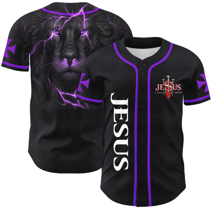 Christianartworkshop Vorderseite Vertikales Jesus-Nagelkreuz-Emblem Rückseite Blitz Löwe von Juda Porträt Button-Up Baseball-Trikot - Lila - 5XL - image 49