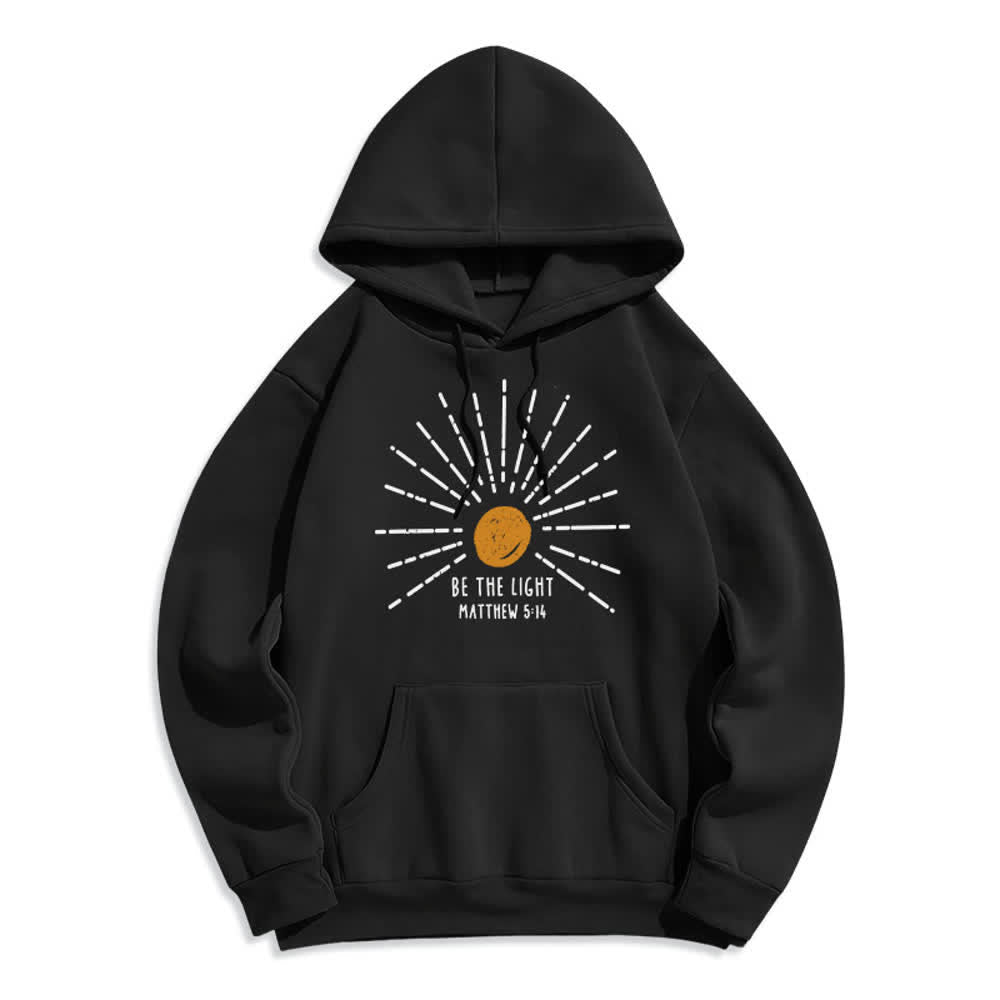 Christianartworkshop Sei das Licht – Pullover-Hoodie (Matthäus 5,14) - Schwarz - 2XL - image 1