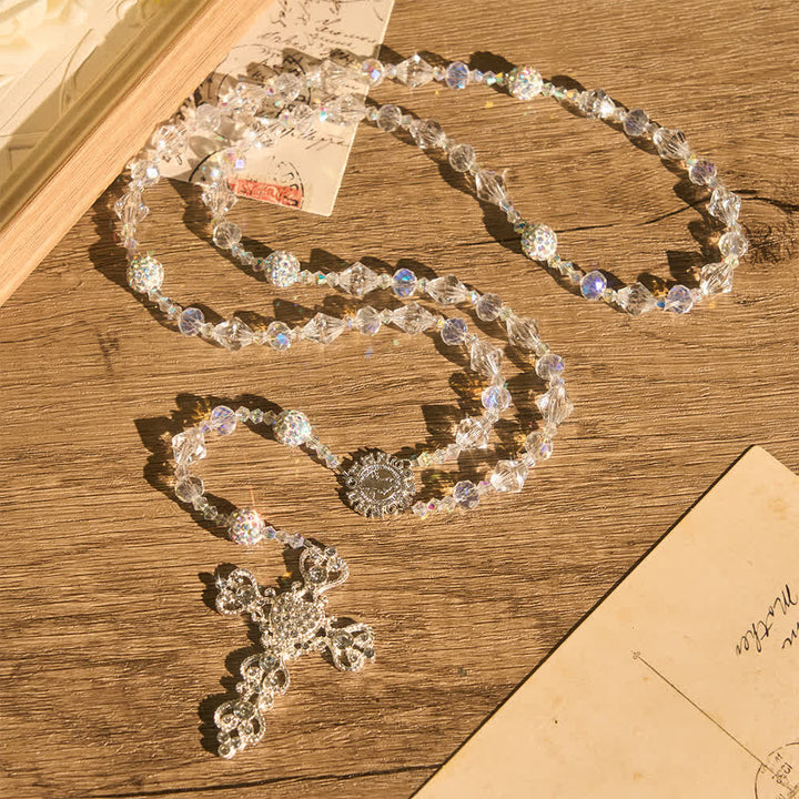Christianartworkshop Rosenkranz aus klarem, facettiertem Glas mit verziertem Strasskreuz: Symbol strahlender himmlischer Reinheit - image 1