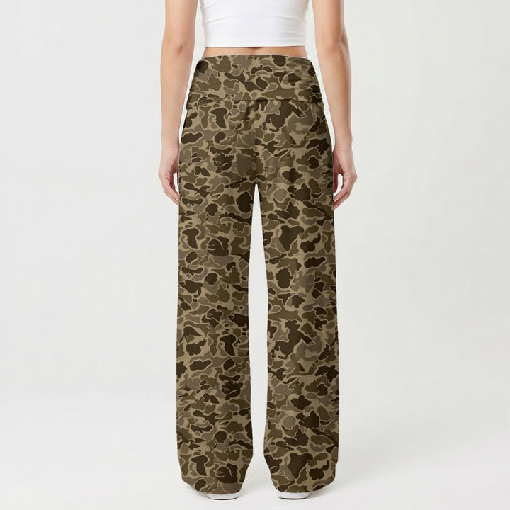 Christianartworkshop Palazzo-Hose mit hohem Bund und weitem Bein in Erdtönen mit Camouflage-Muster. - image 2